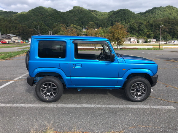 ジムニー納車です!!_e0338862_17551923.jpg