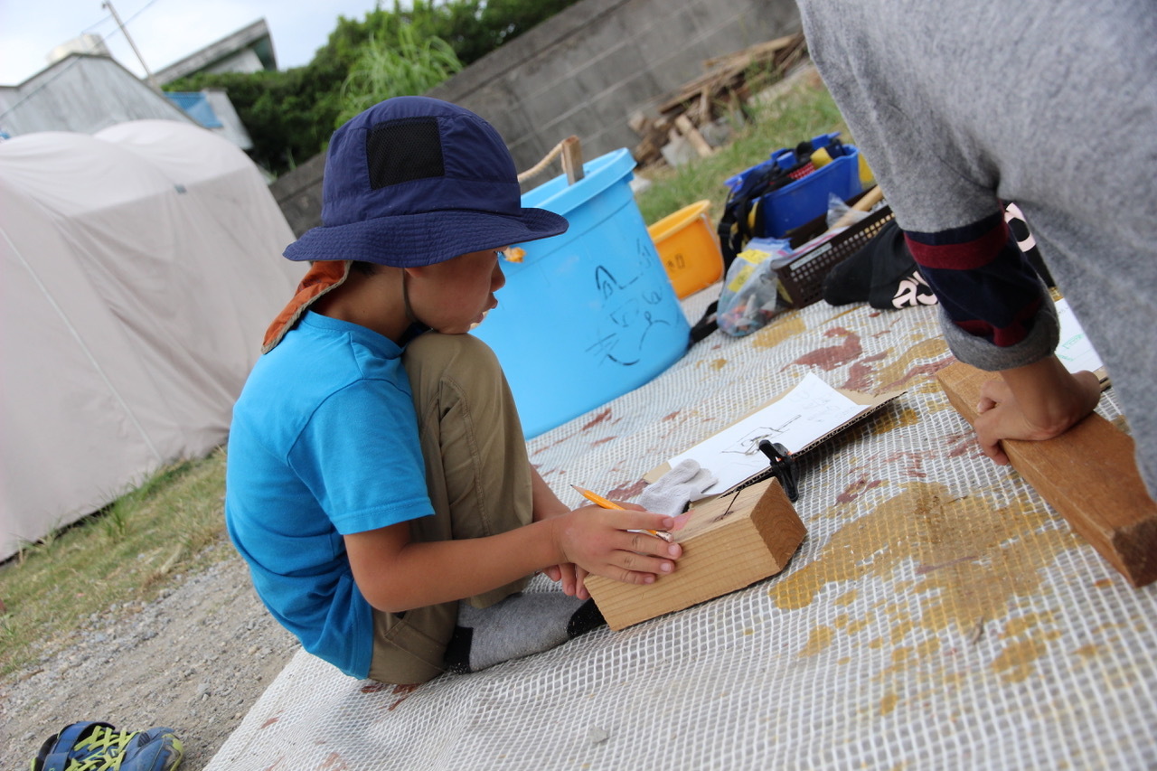 ひみつ基地キャンプ〔２日目〕ひみつ基地で迎えた2日目、今日は丸一日ものづくり。木を使った工作にチャレンジしました！　 #中城村_d0363878_20212443.jpeg