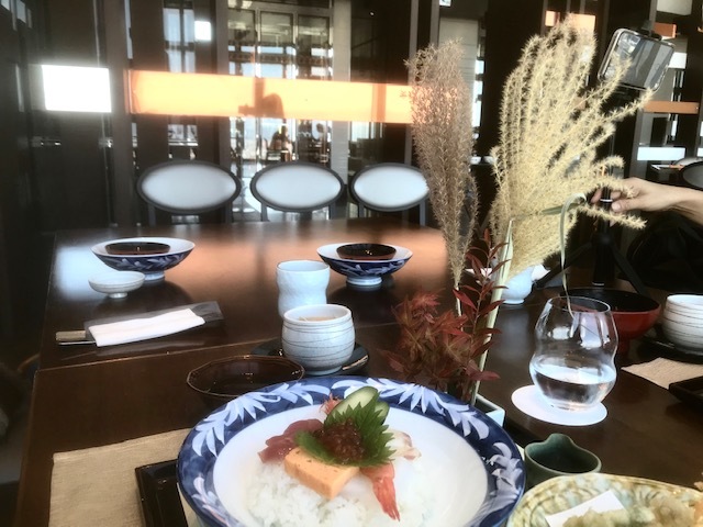 中秋の名月は天空へ。みゆき&織香ライブ_a0050302_11152637.jpg