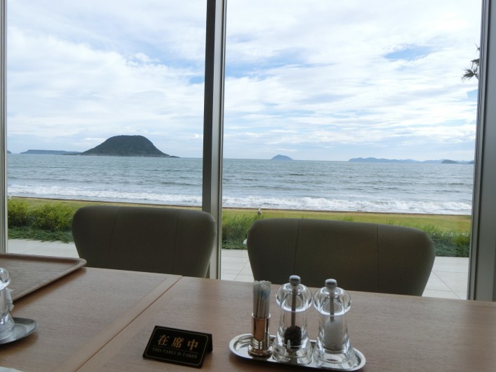 お隣の佐賀 唐津へ 唐津シーサイドホテルの月波楼でビュッフェディナー 福岡主婦の旅 食 生活 お隣の佐賀 唐津へ 唐津シーサイドホテルの月波楼でビュッフェディナー 福岡主婦の旅 食 生活