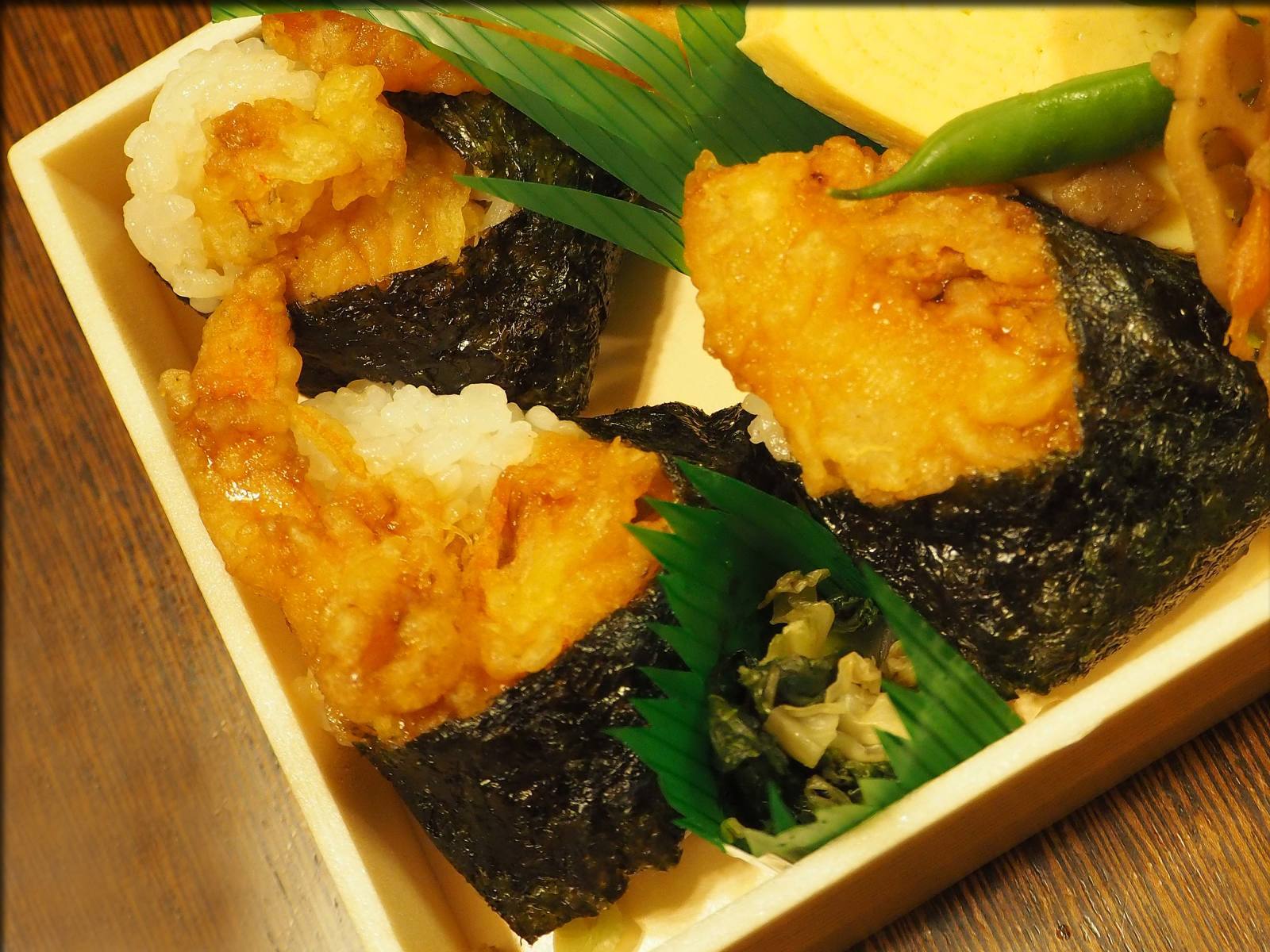 尾鷲産ガス海老天むす弁当 日本橋三越 三重展 人形町からごちそうさま 尾鷲産ガス海老天むす弁当 日本橋三越 三重展 人形町からごちそうさま