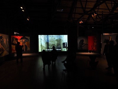 弘前れんが倉庫美術館 秋冬プログラム「小沢剛展」_d0131668_15513014.jpg