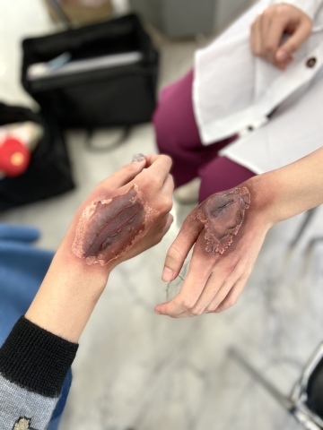 授業紹介「ヘアメイク」_f0093508_12212579.jpeg