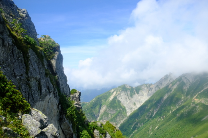 2020 夏休み一人登山 白馬三山、唐松岳_e0000910_11065228.jpg