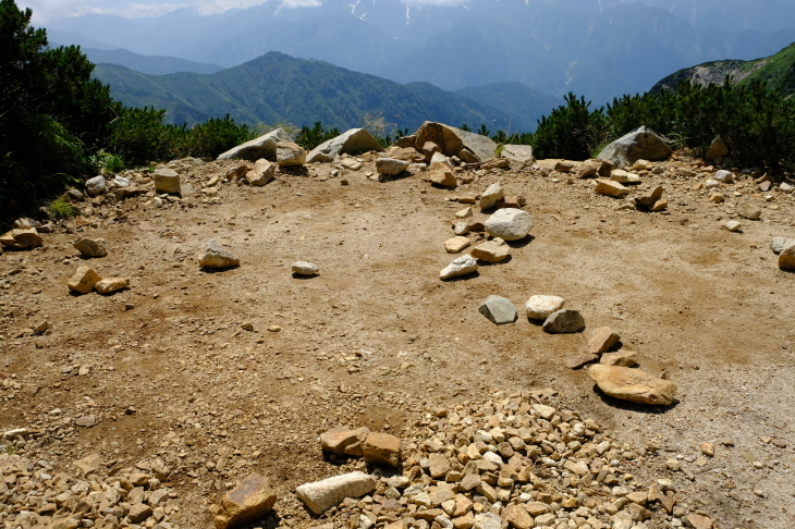 2020 夏休み一人登山 白馬三山、唐松岳_e0000910_11273343.jpg