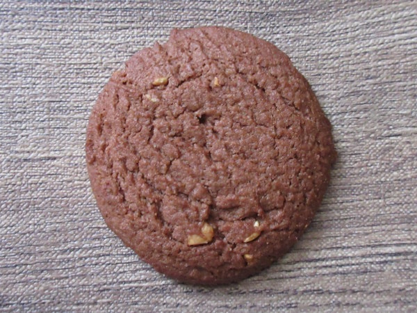 【まとめ】市販のチョコチップクッキー 6種類を比べてみました_c0152767_13351395.jpg
