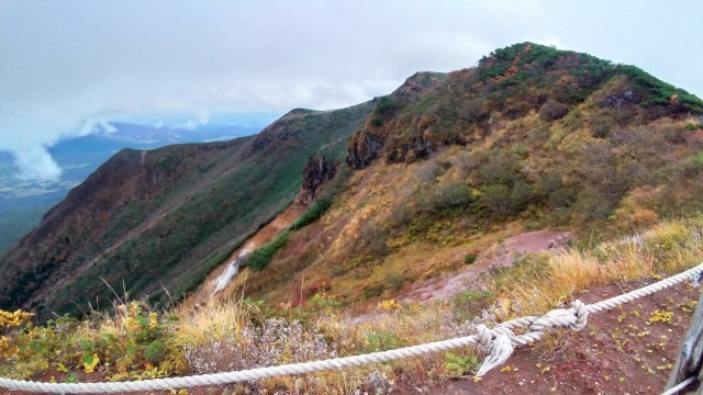 八甲田山ロープウェイ~田茂萢岳~赤倉岳~井戸岳を縦走しました 八甲田山ロープウェイ~田茂萢岳~赤倉岳~井戸岳を縦走しました