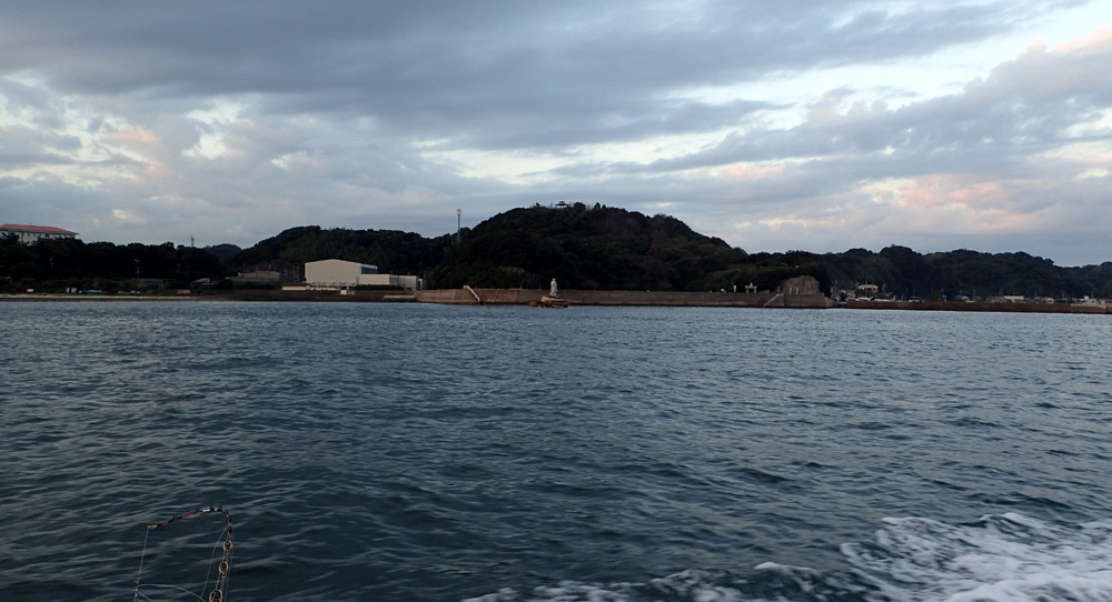 大井港よりイシダイ釣り。 2020年10月14日(水)_d0171823_21451556.jpg