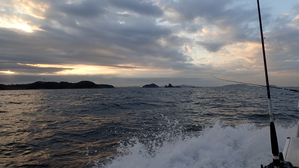 大井港よりイシダイ釣り。 2020年10月14日(水)_d0171823_21455595.jpg