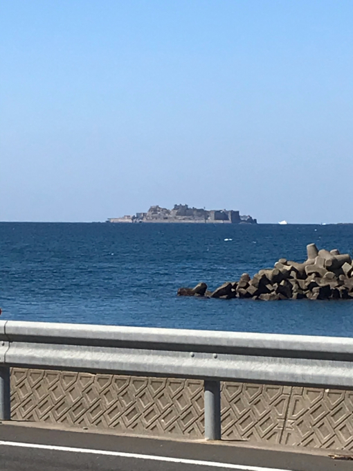 私的ブログ…バイカーは端っこ行きたがる説…(^^)編。_d0132688_19211583.jpg