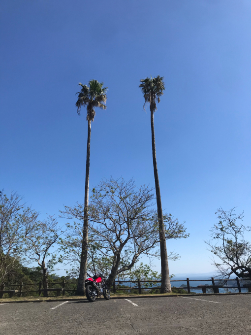 私的ブログ…バイカーは端っこ行きたがる説…(^^)編。_d0132688_19245605.jpg