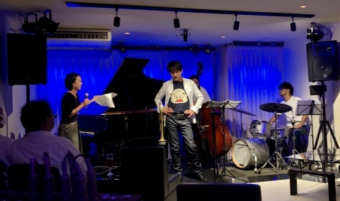 広島　Jazzlive Cominジャズライブカミン　明日土曜日はセッションです！_b0115606_09062501.jpeg