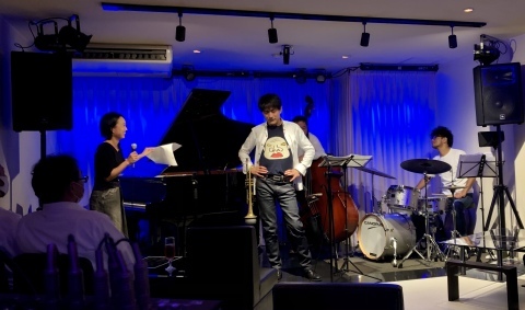 広島 Jazzlive Cominジャズライブカミン 明日土曜日はセッションです!_b0115606_09062501.jpeg