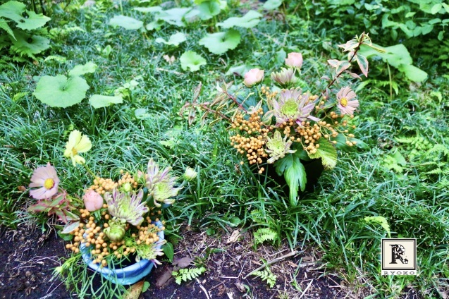 できたての「小さな花器」にさっそくこどもたちとお花をいけてみました!_c0128489_17245261.jpeg