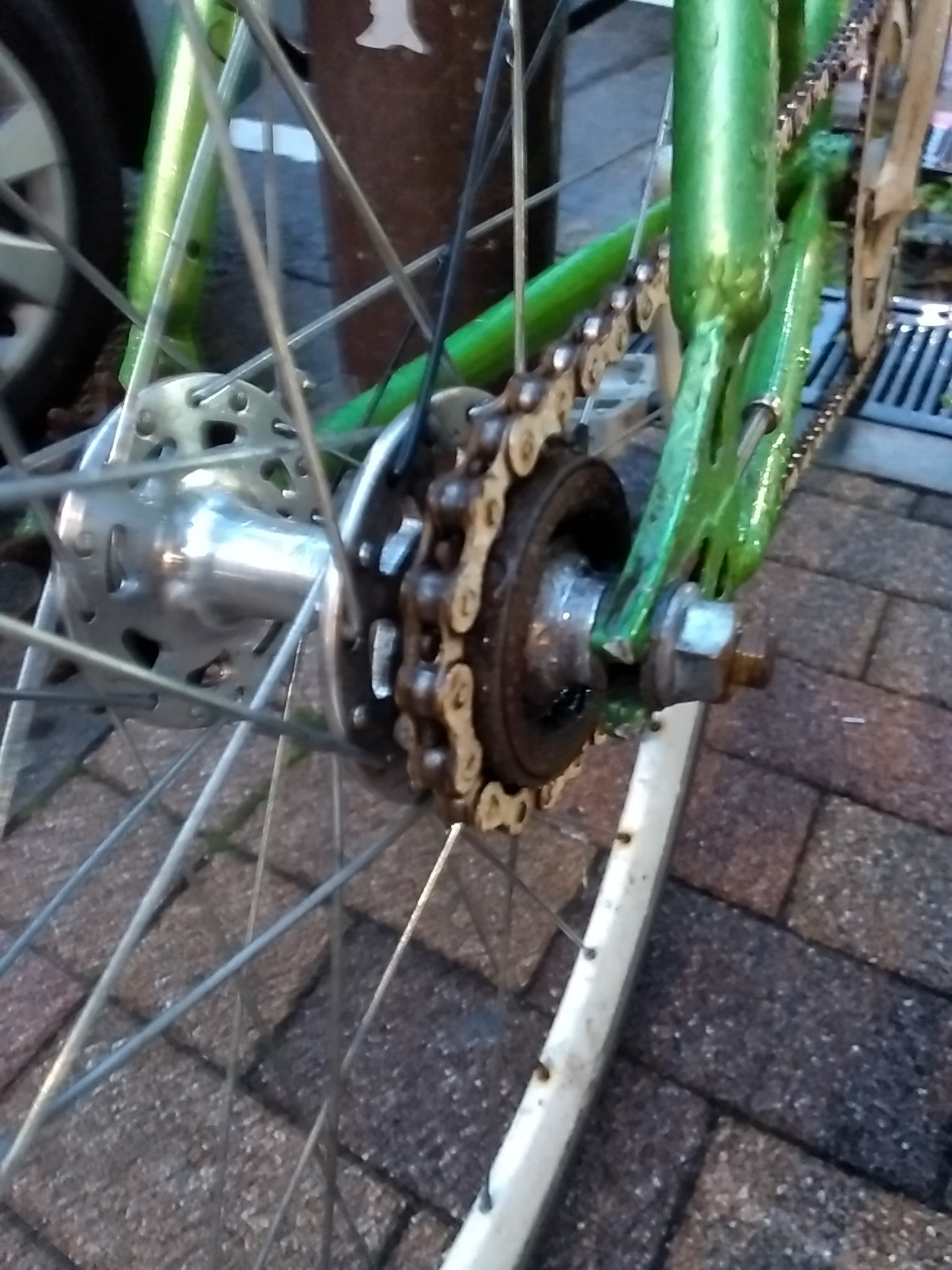 自転車にクラッチか！_c0099300_18301725.jpg
