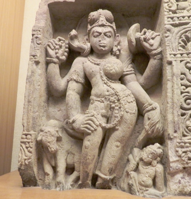 アルダナーリーシュヴァラ Ardhanarishvara インド彫刻 アンコールの誘惑 もっともっと Angkor アルダナーリーシュヴァラ Ardhanarishvara インド彫刻 アンコールの誘惑 もっともっと Angkor