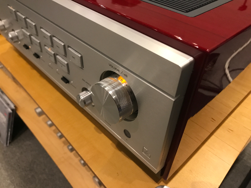 LUXMAN「L-595A LIMITED」を聴きました_e0404728_16563348.jpg