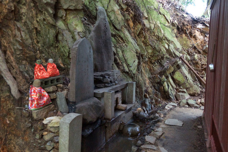 北野背山道~再度山~七三峠 マイナールートの山歩き_c0218841_19453437.jpg