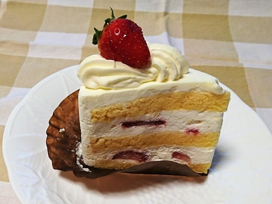 お手頃価格で美味しいケーキ エクラデジュール ららぽーと豊洲 カステラさん お手頃価格で美味しいケーキ エクラデジュール ららぽーと豊洲 カステラさん