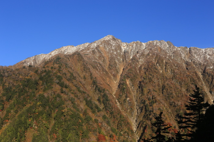爺ヶ岳 201018 初雪_e0338862_15282899.jpg