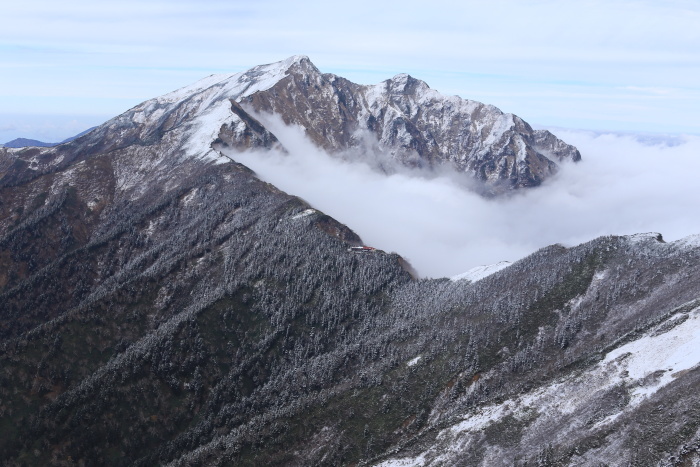 爺ヶ岳 201018 初雪_e0338862_15374904.jpg