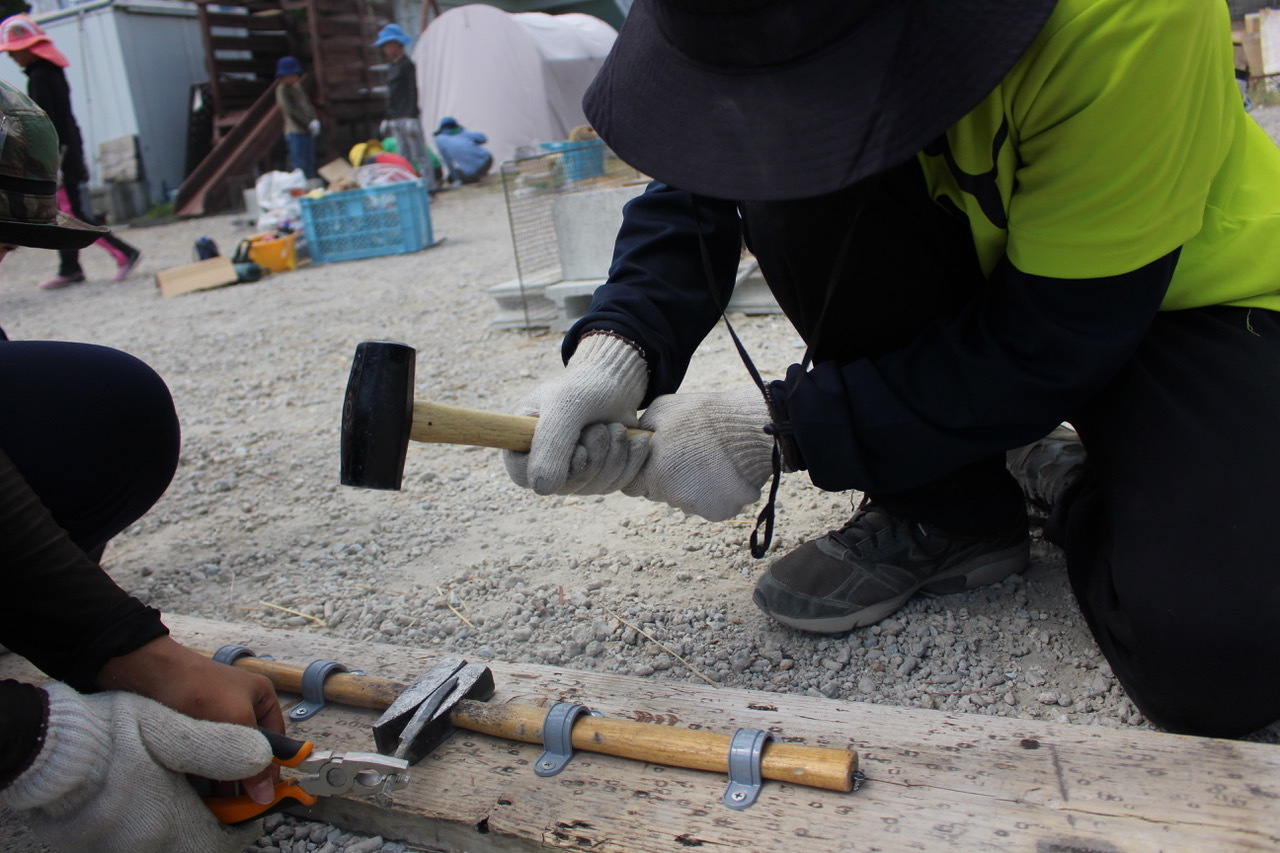 ネコクラブC-07◆鍛冶屋になってナイフを作ろう!(10/18)今度の手作りチャレンジは、火をおこし、鉄を打ち、刃物を作る! #中城村_d0363878_20351068.jpeg