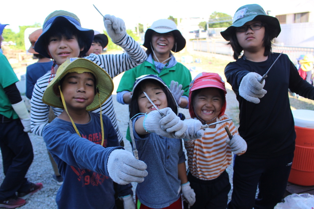 ネコクラブC-07◆鍛冶屋になってナイフを作ろう!(10/18)今度の手作りチャレンジは、火をおこし、鉄を打ち、刃物を作る! #中城村_d0363878_20462023.jpeg