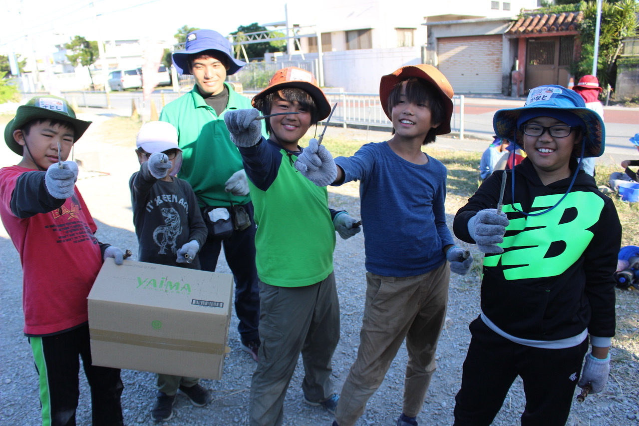 ネコクラブC-07◆鍛冶屋になってナイフを作ろう!(10/18)今度の手作りチャレンジは、火をおこし、鉄を打ち、刃物を作る! #中城村_d0363878_20462100.jpeg