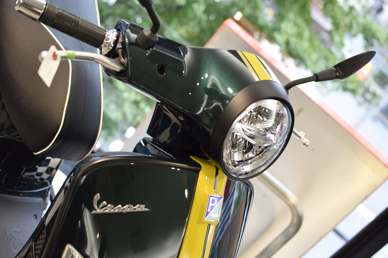 Vespa GTS Super 150 Racing Sixties （レーシングシックスティーズ）_d0099181_13050748.jpg