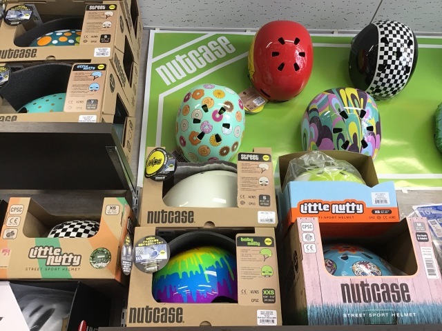 nutcaseのMIPS搭載モデル入荷しています_b0189682_09512326.jpg