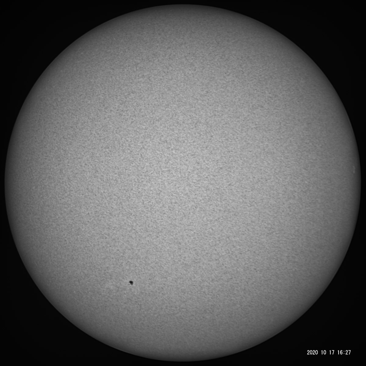 10月17日の太陽_e0174091_15343180.jpg