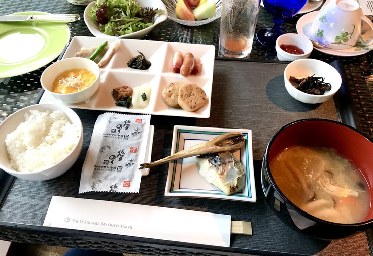 「カフェトスカ」で朝ごはんの続き♪_c0212604_2029854.jpg