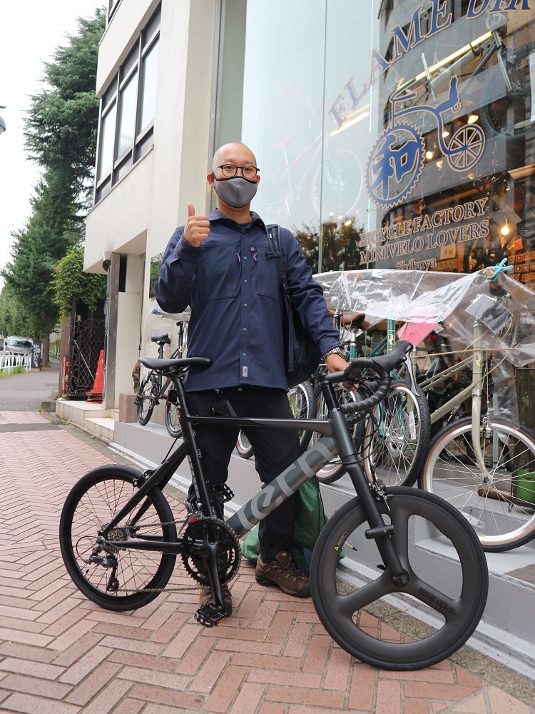 10月19日　渋谷　原宿　の自転車屋　FLAME bike前です_e0188759_18224251.jpg