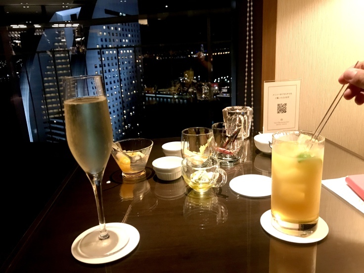 横浜ベイホテル東急のクラブラウンジ_c0212604_19401935.jpeg