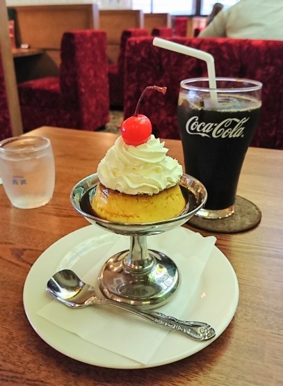 昭和な喫茶店空間でいただく、昔ながらのプリン・珈琲西武 西新宿店@新宿西口_f0337357_01574980.jpg