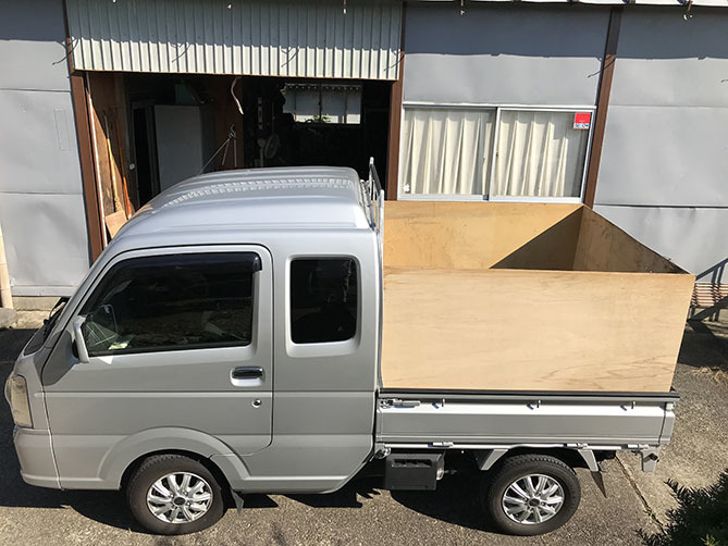 軽トラに荷台ベニヤ板(201021)_a0087804_19124134.jpeg