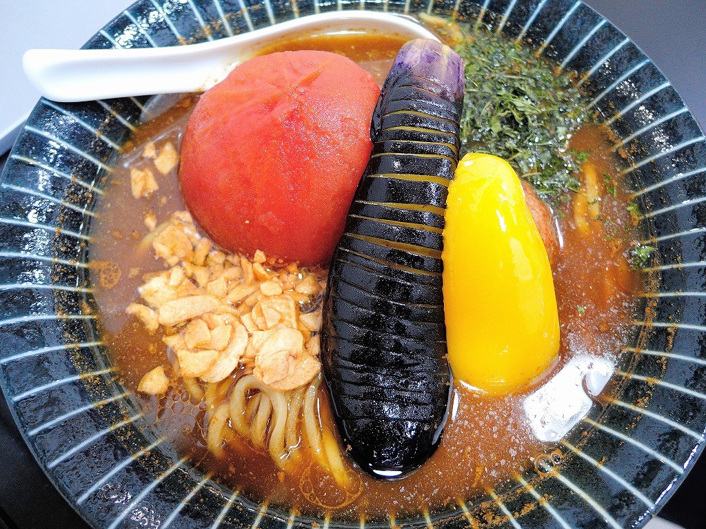 自家製麺 SHIN(新)@反町_c0395834_22465052.jpg