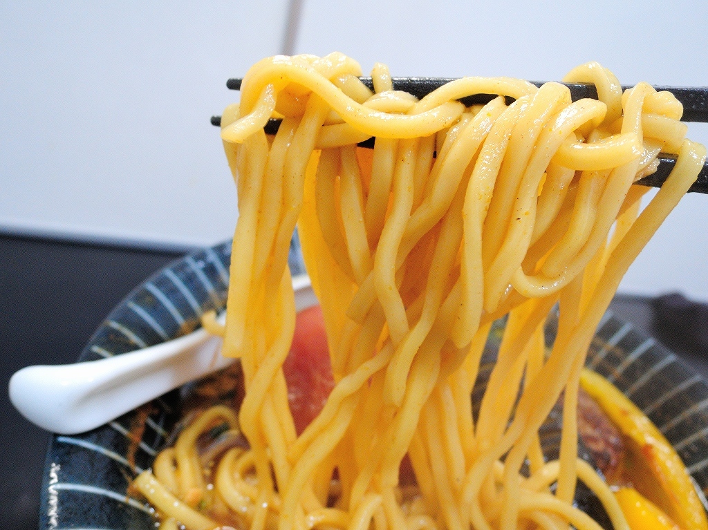 自家製麺 SHIN(新)@反町_c0395834_22470034.jpg