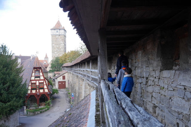 南ドイツ里帰り 秋 ローテンブルク編 7つの塔が見える窓から In ドイツ