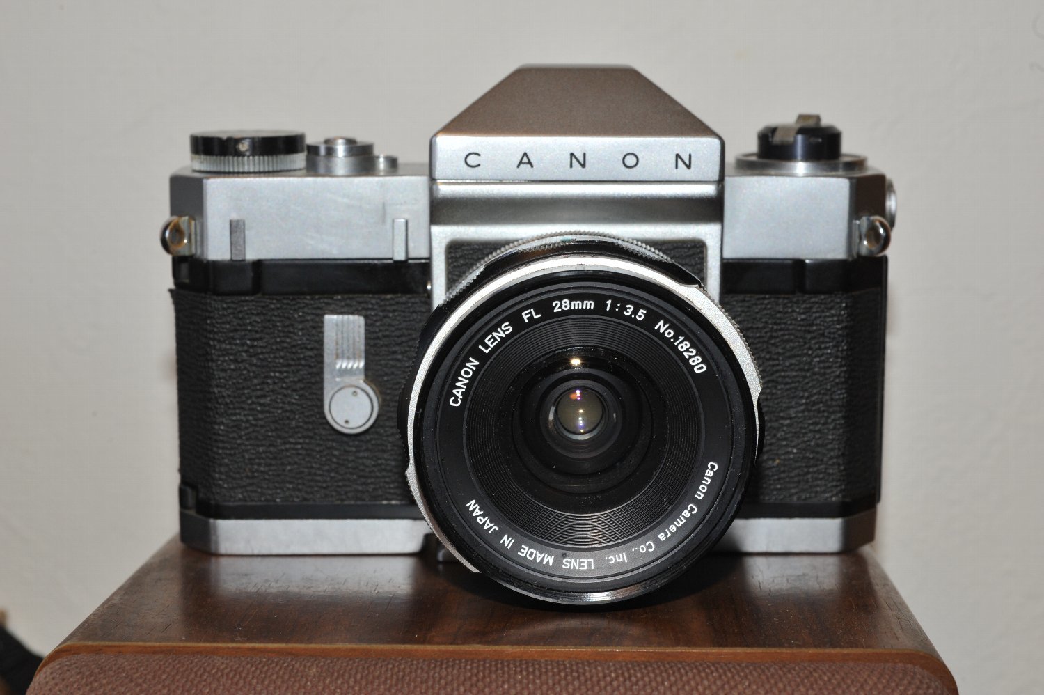 Canon FL 28mm F3.5 の フレアー画像 : nakajima akira's photobook Canon FL 28mm F3.5 の フレアー画像 : nakajima akira's photobook