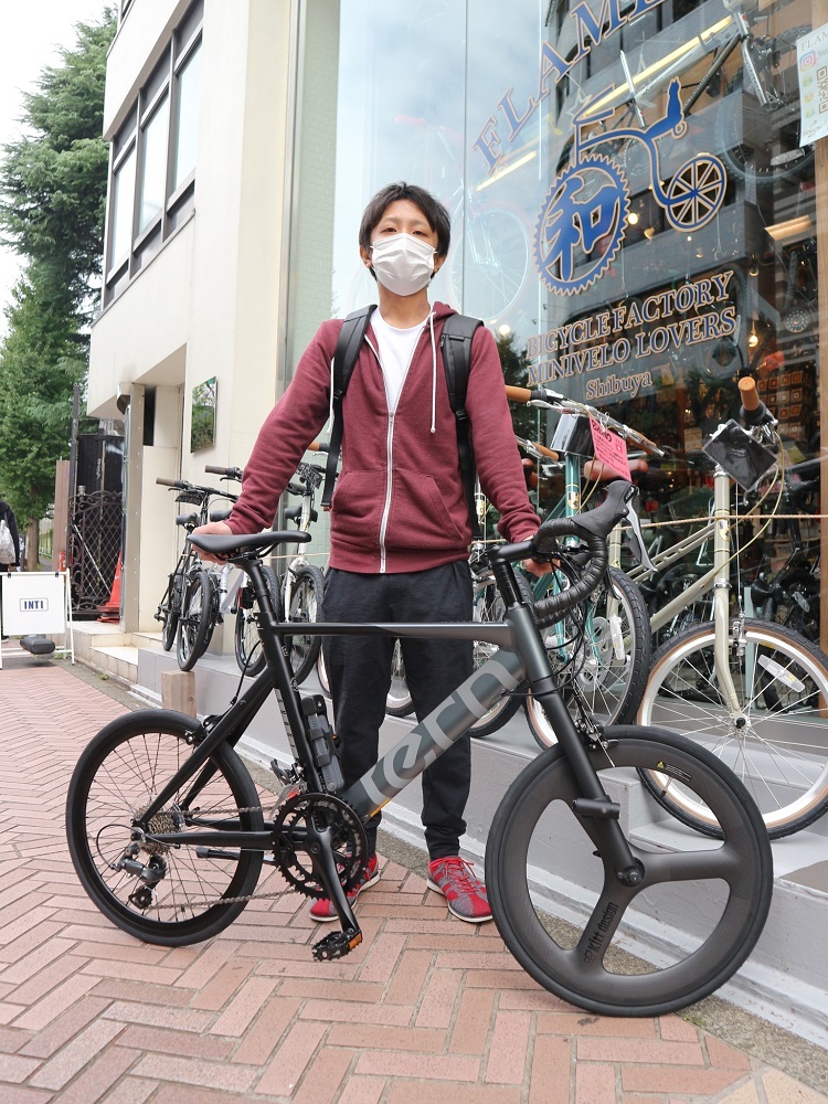 10月22日　渋谷　原宿　の自転車屋　FLAME bike前です_e0188759_18162215.jpg