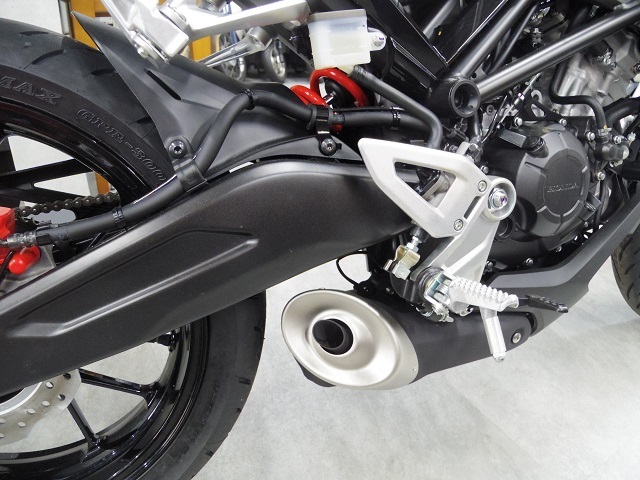 ｃｂ１５０ｒ ａｂｓ が入荷 バイクの横輪