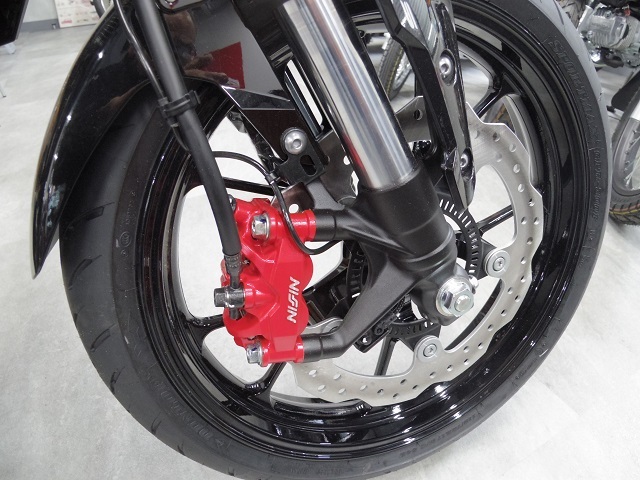 ｃｂ１５０ｒ ａｂｓ が入荷 バイクの横輪