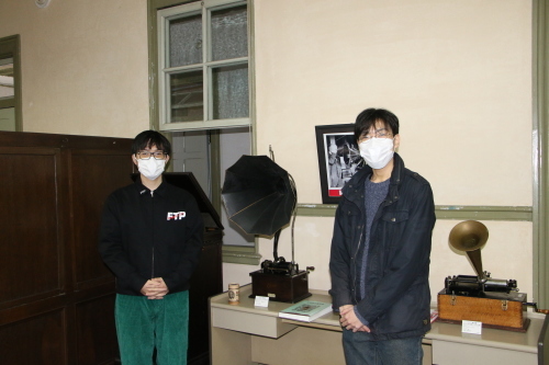 機械システム工学科3年、貫井陽太君＆齋藤雄太君が重文本館をご見学_c0075701_19494949.jpg