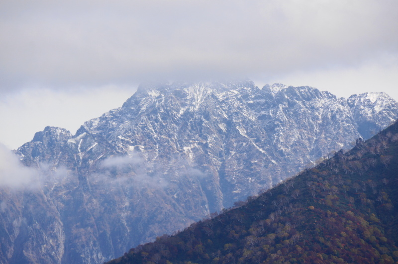 ちょっとそこまで(大辻山 2 頂上から)_d0359010_17035540.jpg