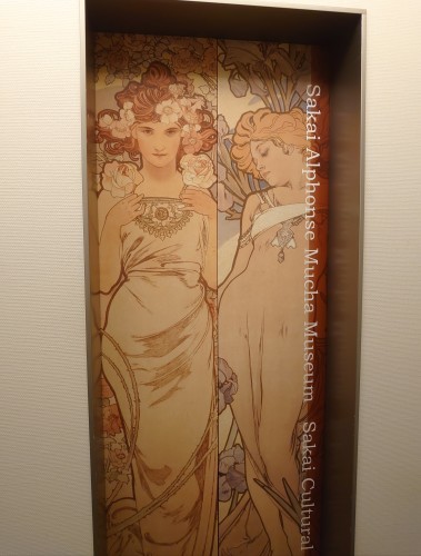 堺アルフォンス・ミュシャ館~♪_a0159974_07241288.jpg
