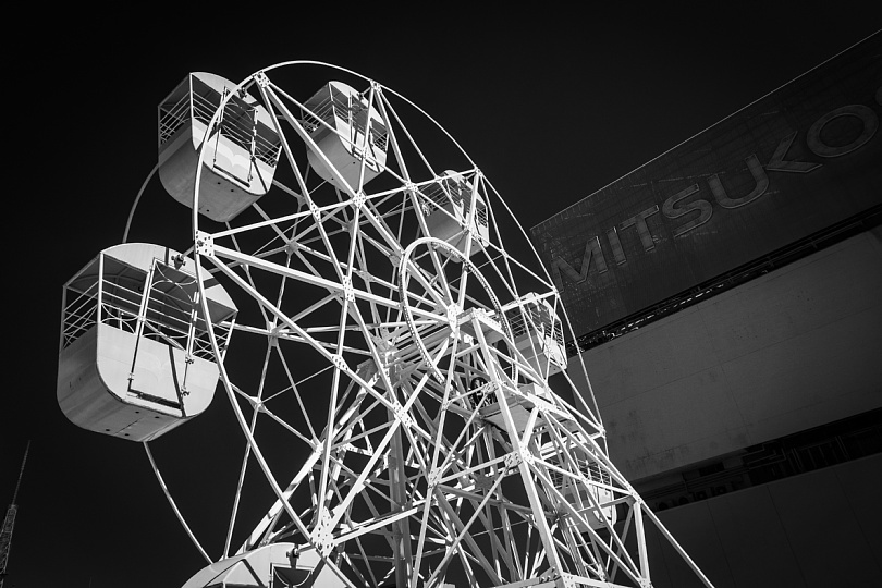 Ferris Wheel On The Roof Top_b0403692_15311306.jpg