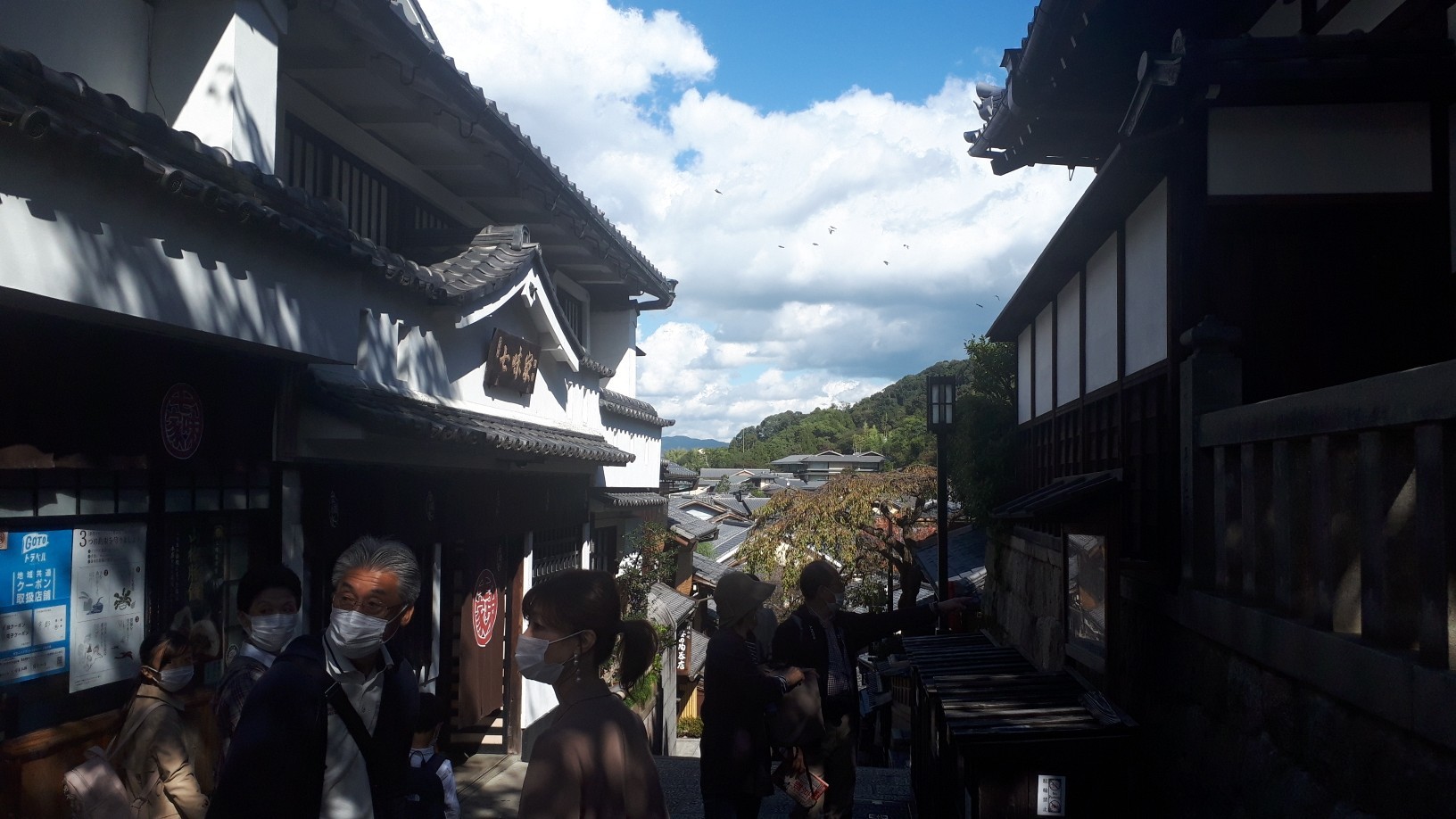 今日の京都 にぎわう清水寺 京都グルメタクシー おいしい京都