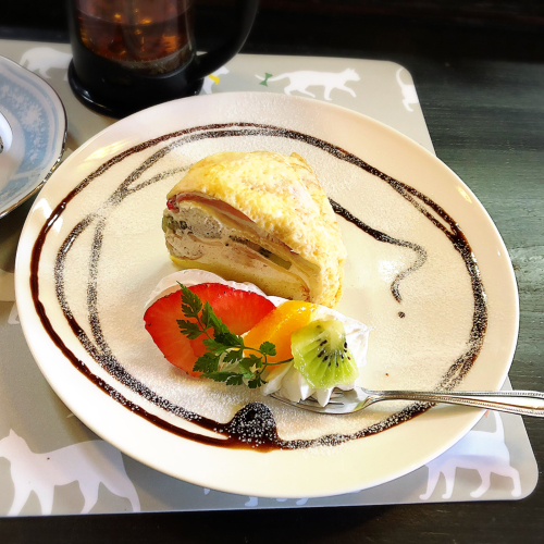 カフェナッペナッペ_e0292546_06495345.jpg