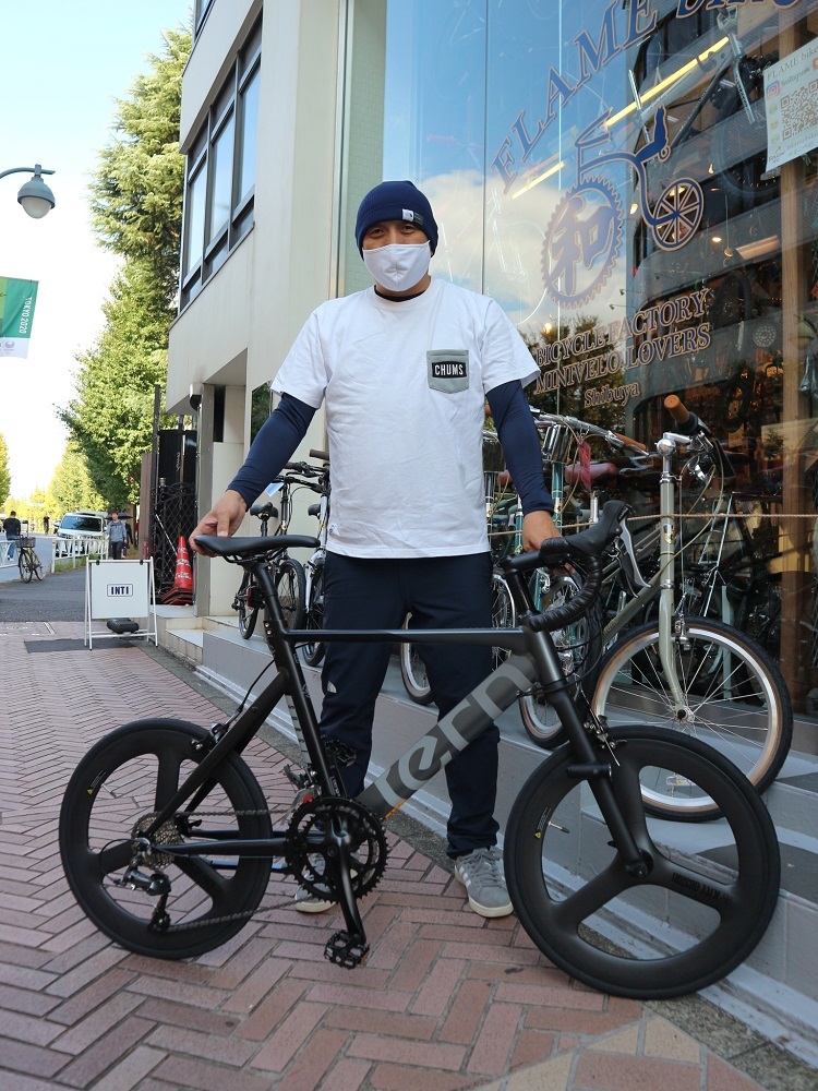 10月24日 渋谷 原宿 の自転車屋 FLAME bike前です_e0188759_18174069.jpg
